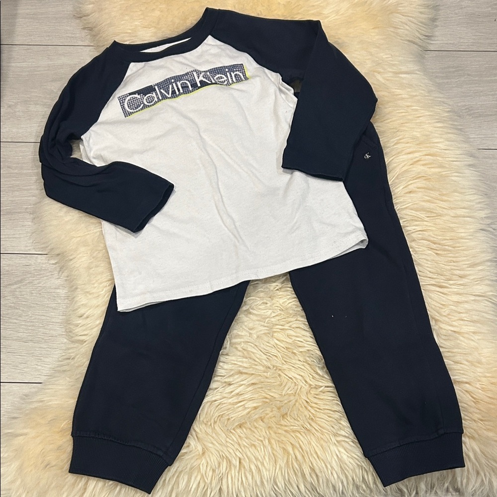 Calvin Klein Kids Black and White Long Sleeves and Sweatpants Set